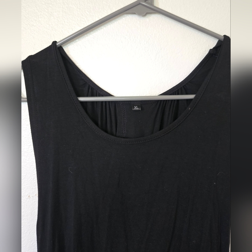 Black Racerback Tank Size XL - Picture 3 of 5